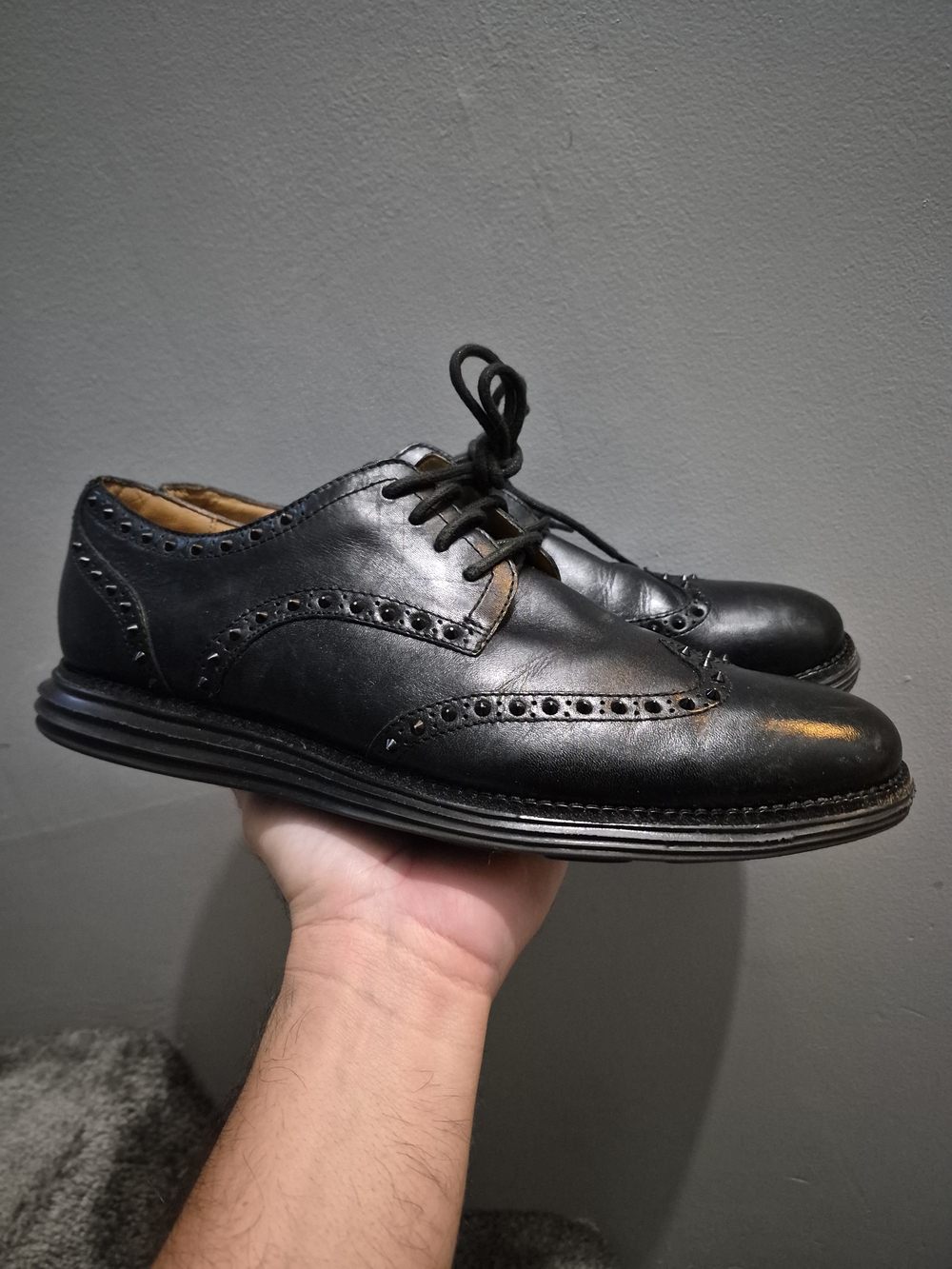 Classic Men's Black Leather Wingtip Oxford Shoes Size 10.5 COLE HAANS